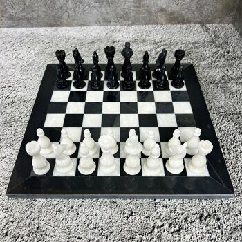 Шахматы каменные из черного и белого мрамора, доска черно-белая, 30х30