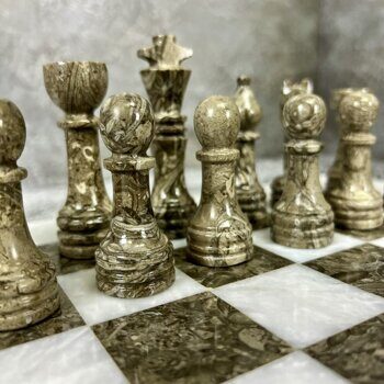 Шахматы каменные ракушечник серый с белым мрамором,38х38 см (6)